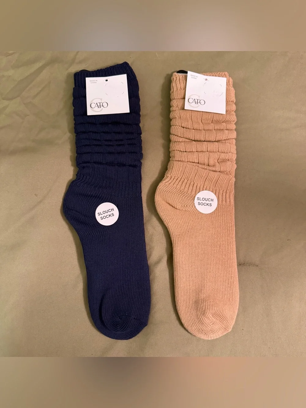 Cato Slouch Socks Duo in Navy and Beige SET